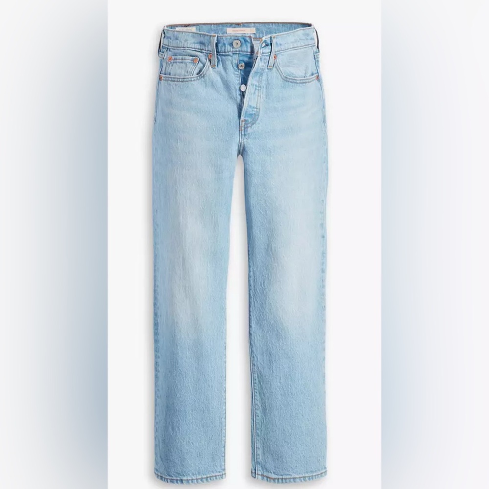 LEVI’S - NWOT Wedgie Straight Leg Jeans - Size 27